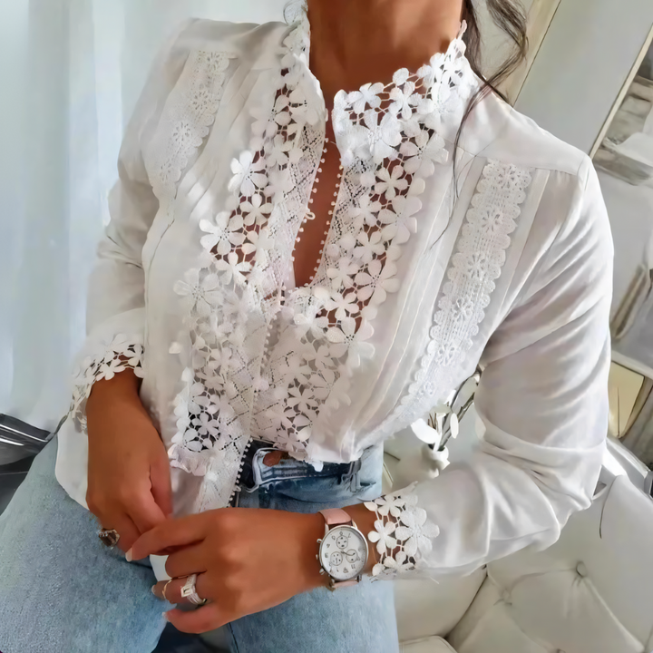 JaeLynn | Lace blouse